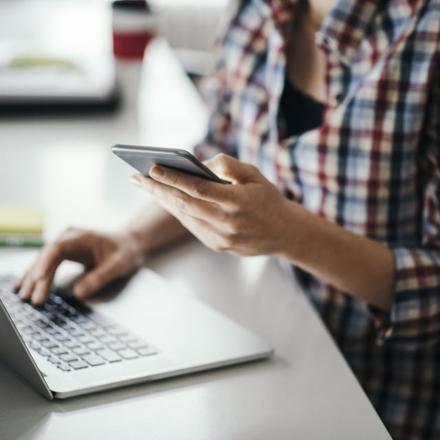 Managing the Digital Age: A Dialogue with CCOs and CMOs